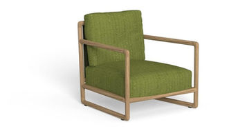 Fauteuil lounge de jardin collection Jun – structure teck naturel et coussins outdoor verts, vue produit sur fond blanc.