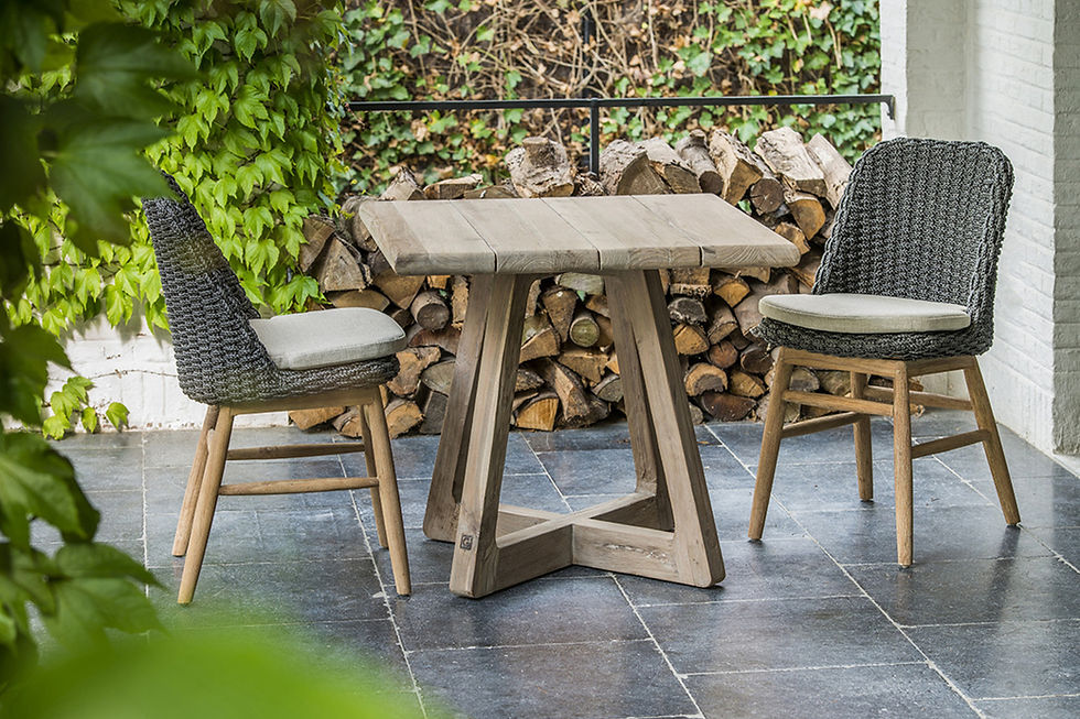 Table bistrot en teck Gommaire DENNIS