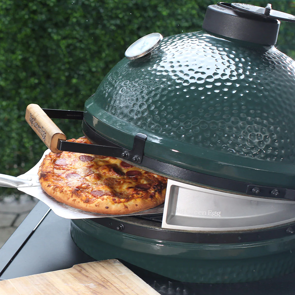 pelle à pizza en aluminium big green egg