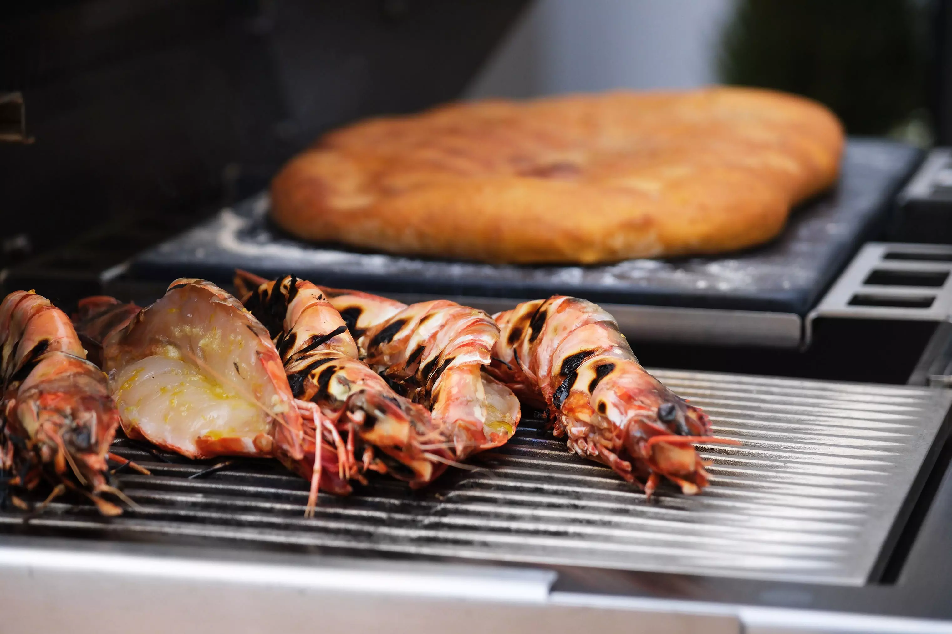 détail cuisson feu principal barbecue flammkraft block D encastrable