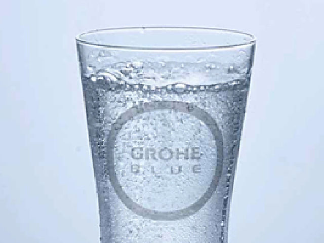 carafe d'eau grohe