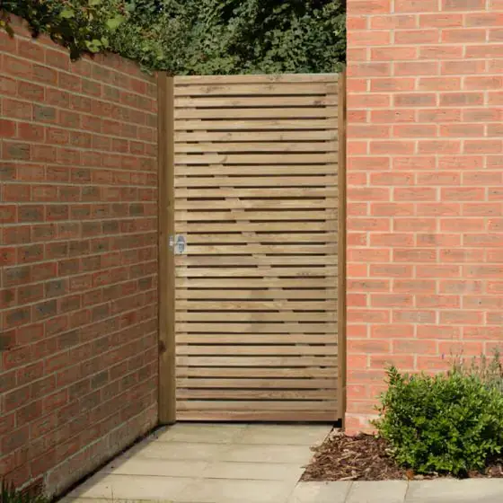 Slatted Screen Contemporary Gate.webp