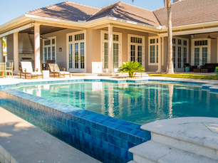 The Top 7 Essential Traits of a Reputable Pool Repair Company