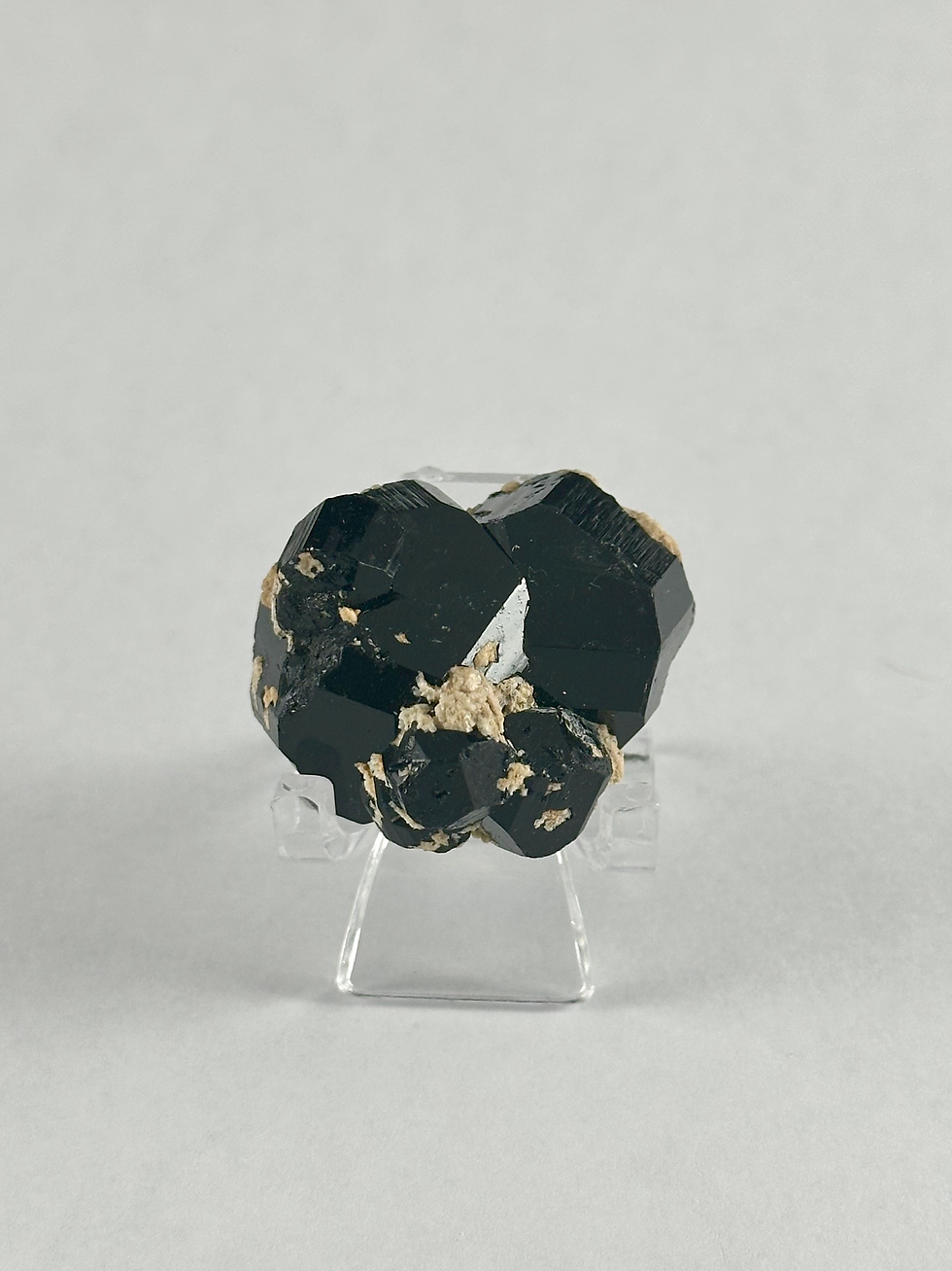 Spécimen de tourmaline schorl de Namibie