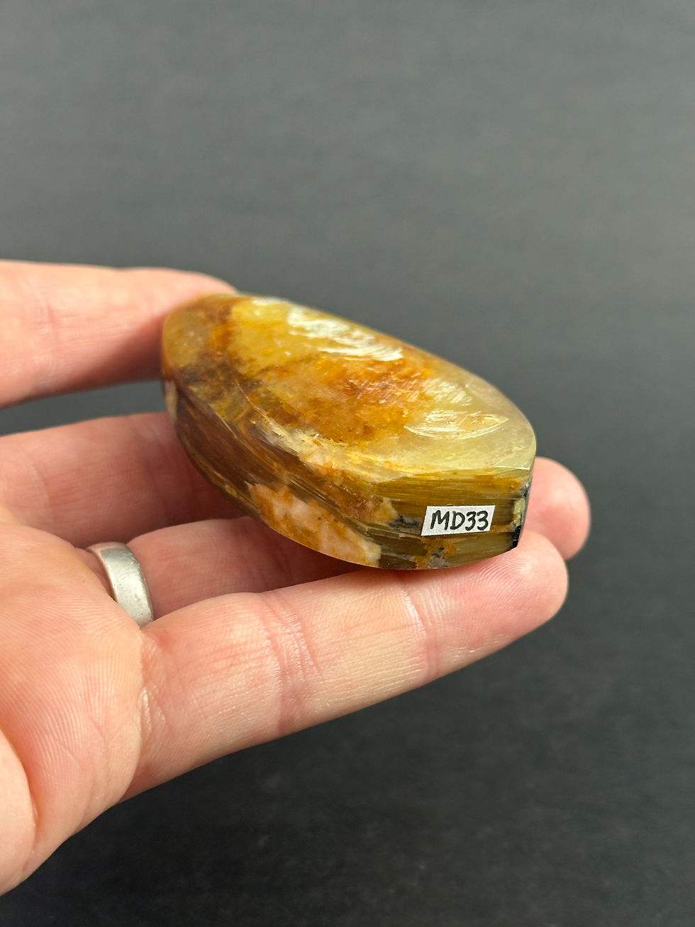 Miniature : Pointe de flèche en mica doré
