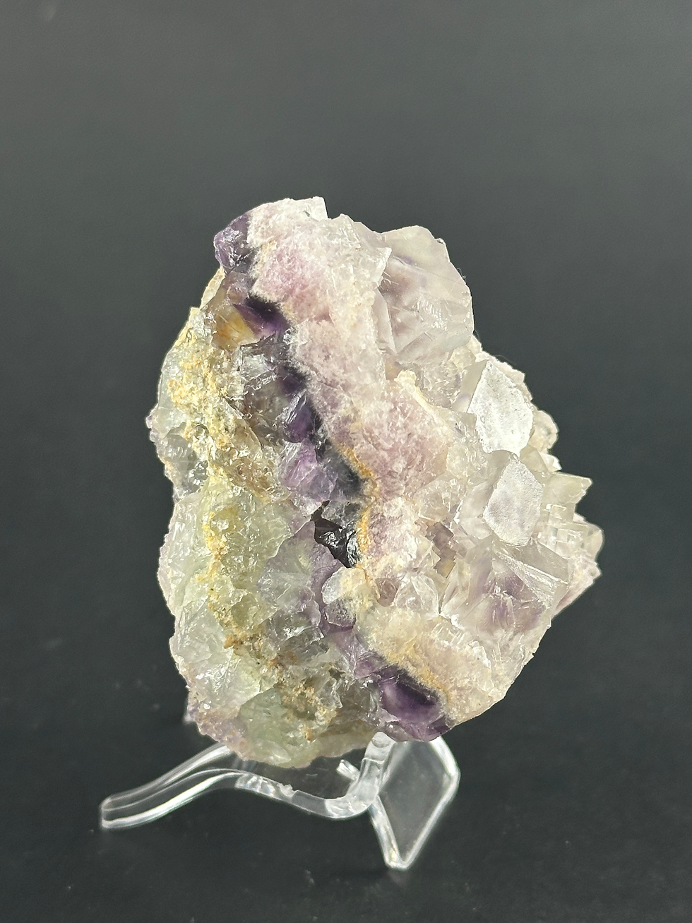 Fluorite cubique translucide brute