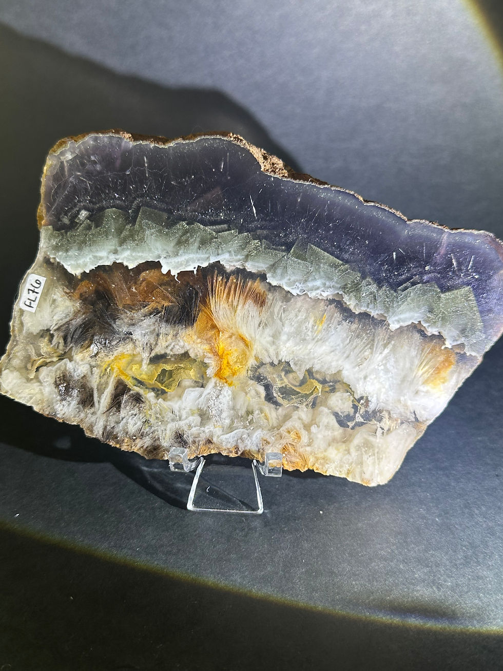 Miniature : Plaque de fluorite jaune et pyrite