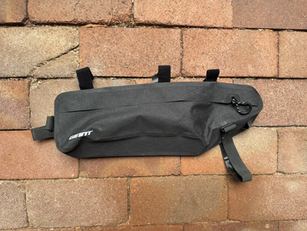 Giant Medium Half Frame Bag
