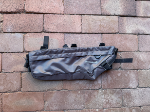 Geosmina Medium Frame Bag