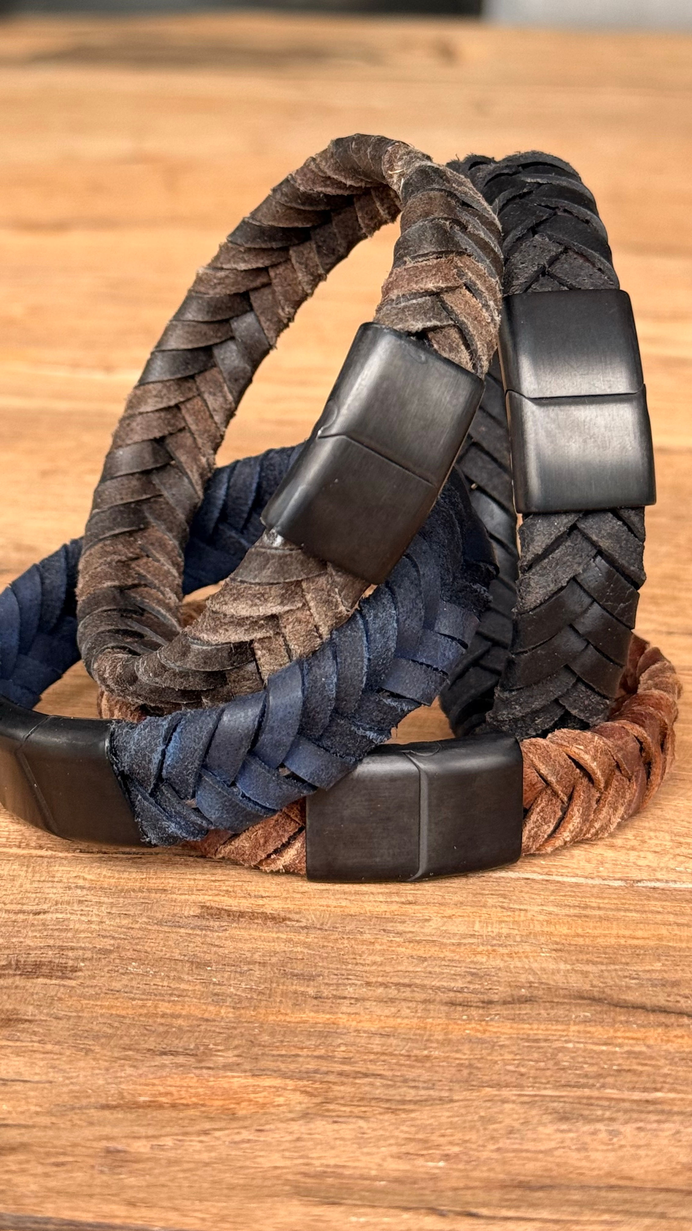 Stoere leren heren armband - handgemaakt