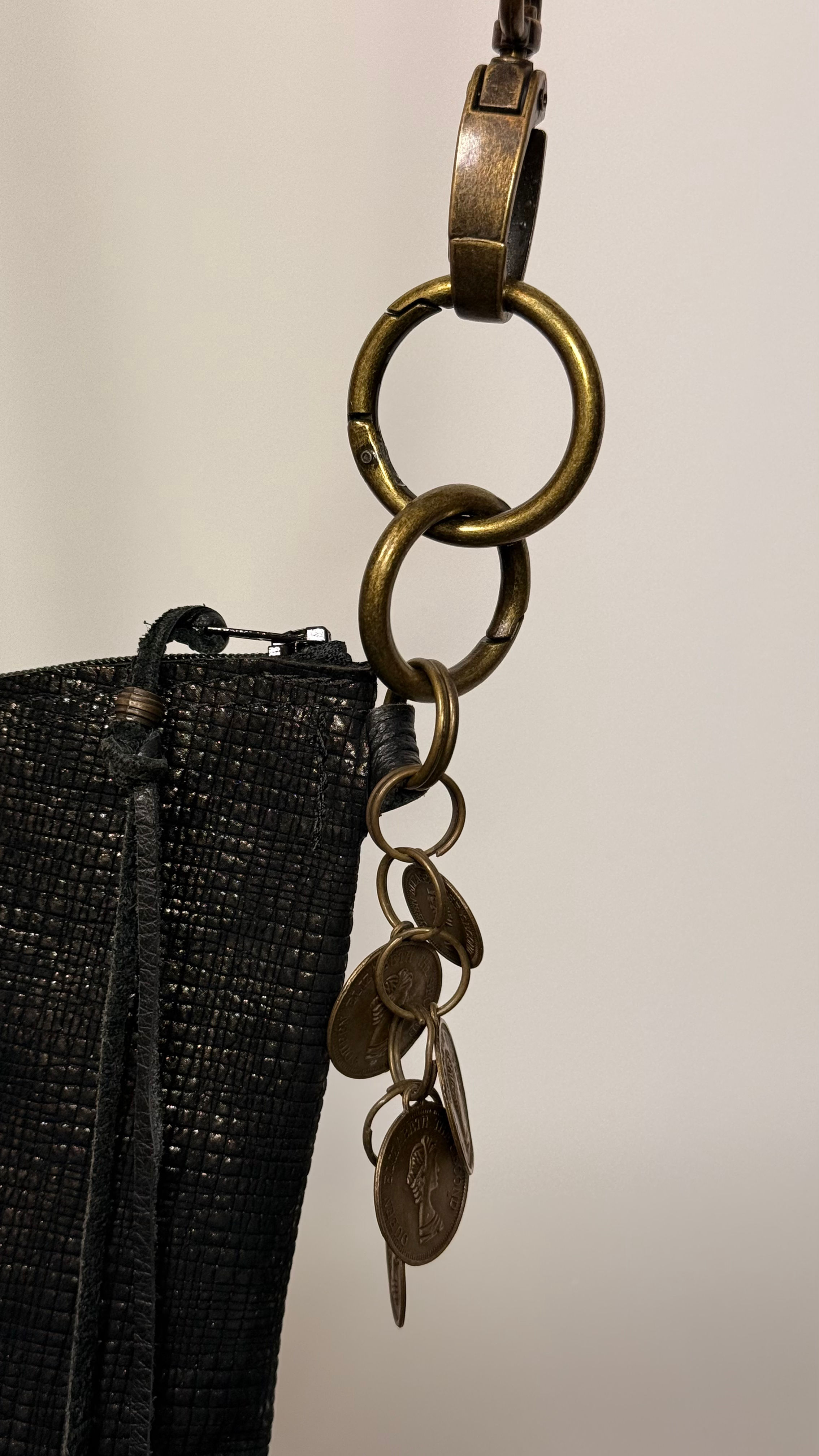 Klein zwart leren schoudertasje - Handgemaakt 