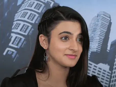 Ayesha Kapoor Biography/Wiki, Age, Height, Boyfriend, Web Series & More