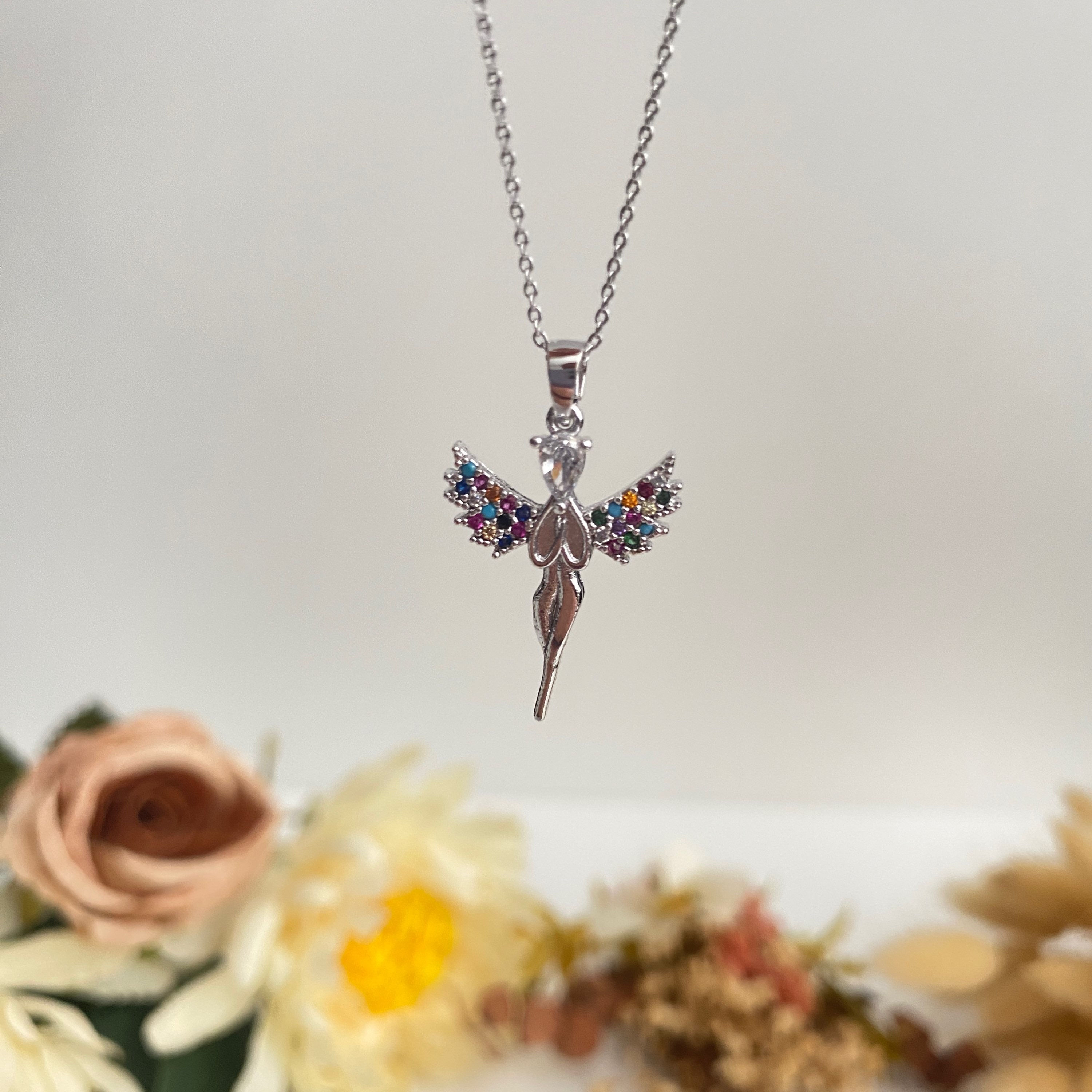 Melek Detaylı Kolye