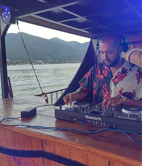 1000016417_5d0c7134e1b55af1ea94c3e565125880 (1).jpg