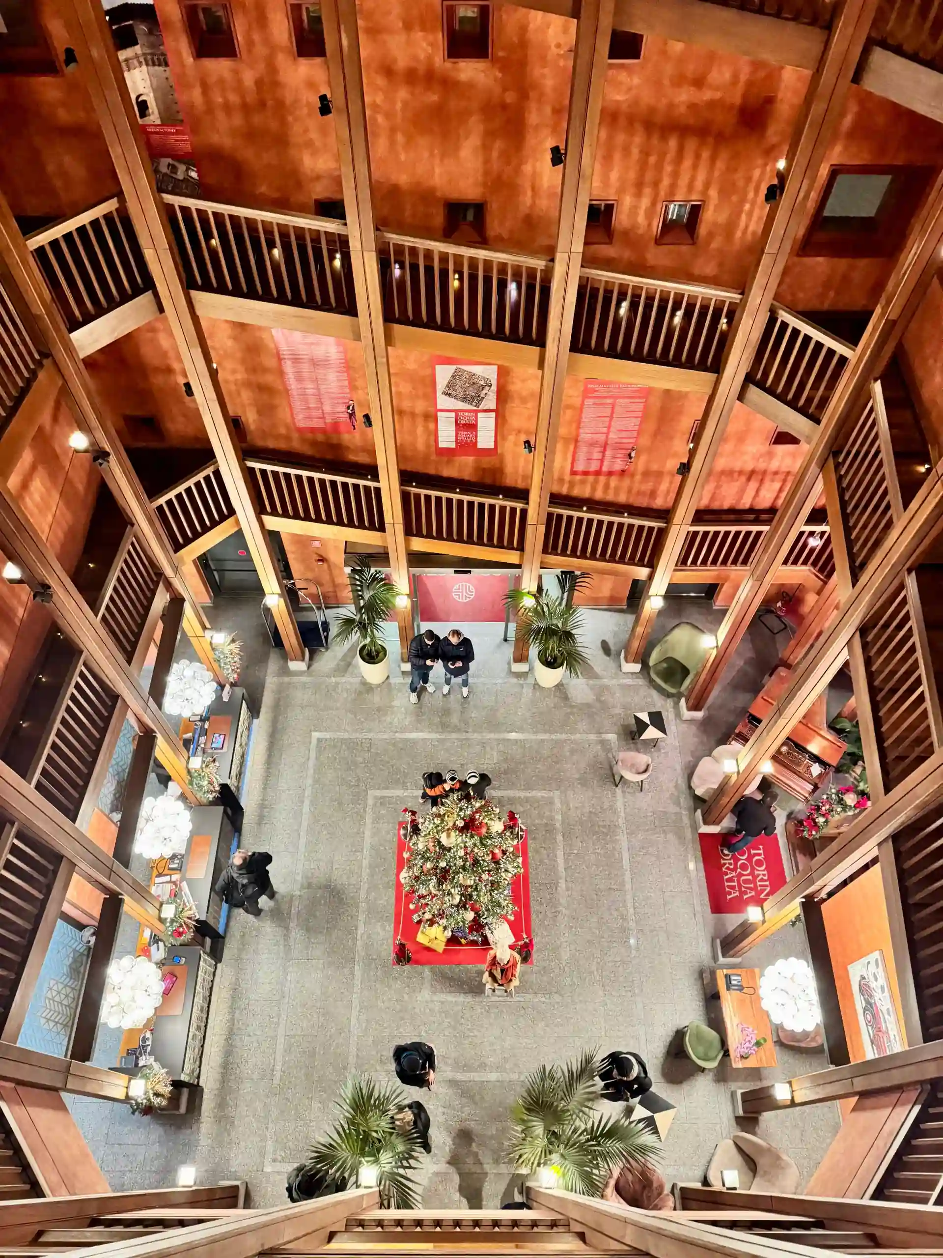 NH Santo Stefano façade briques Turin Italie