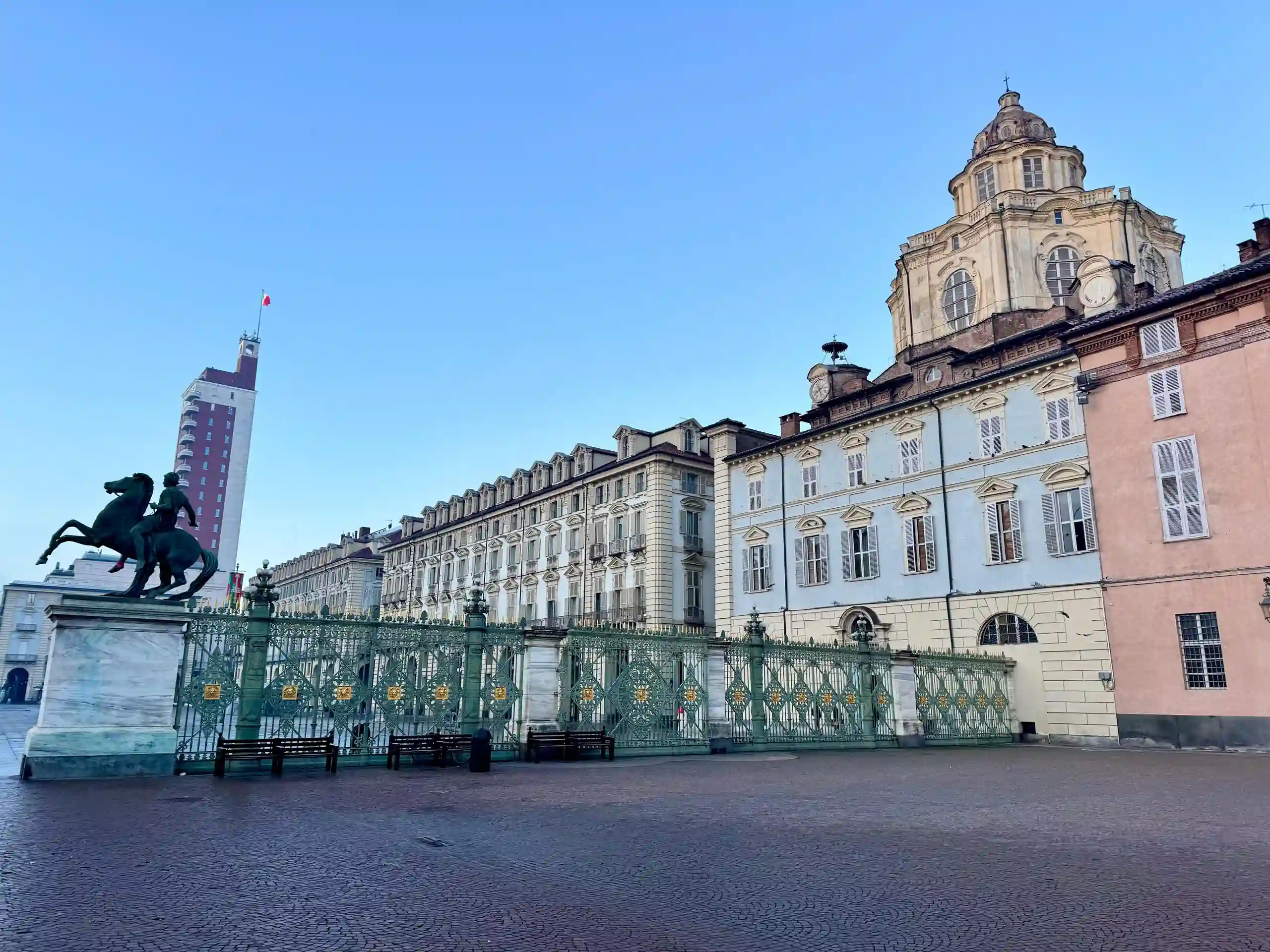 Piazza San Carlo monuments Turin Italie