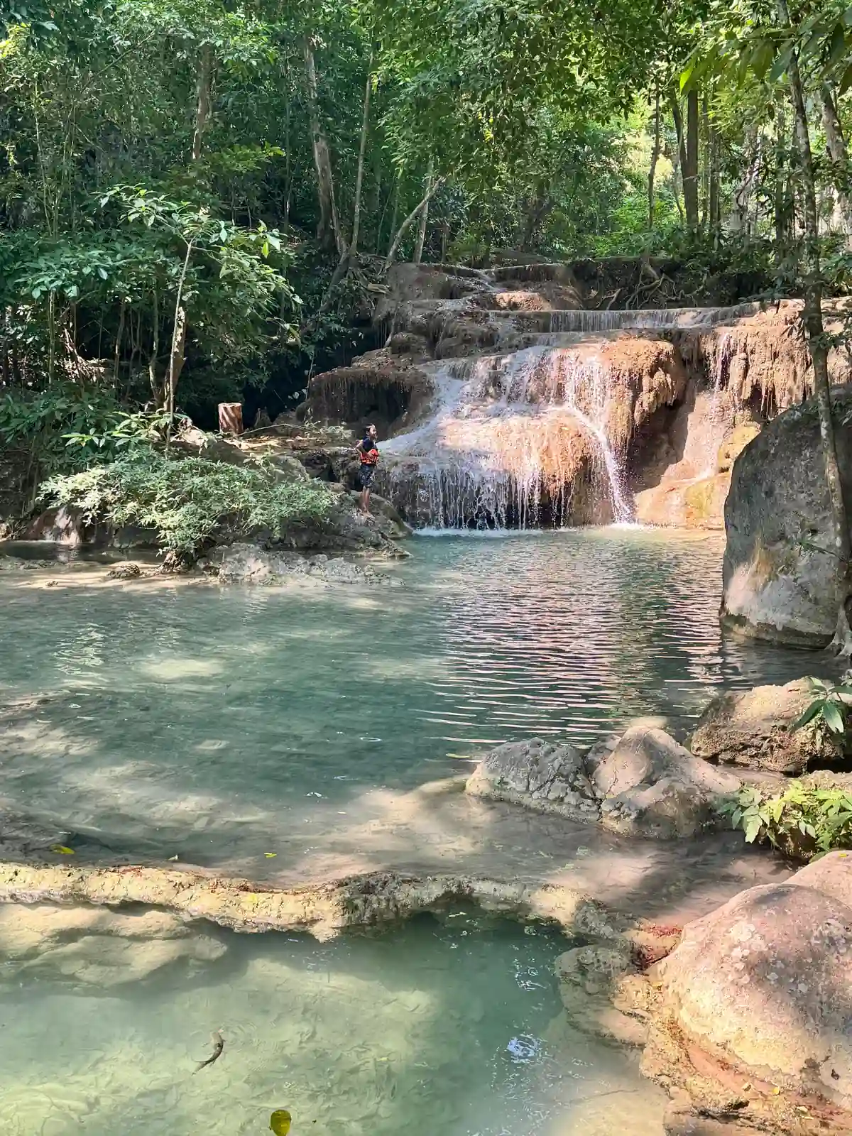 Cascades Erawan bassins naturels Kanchanaburi Thaïlande