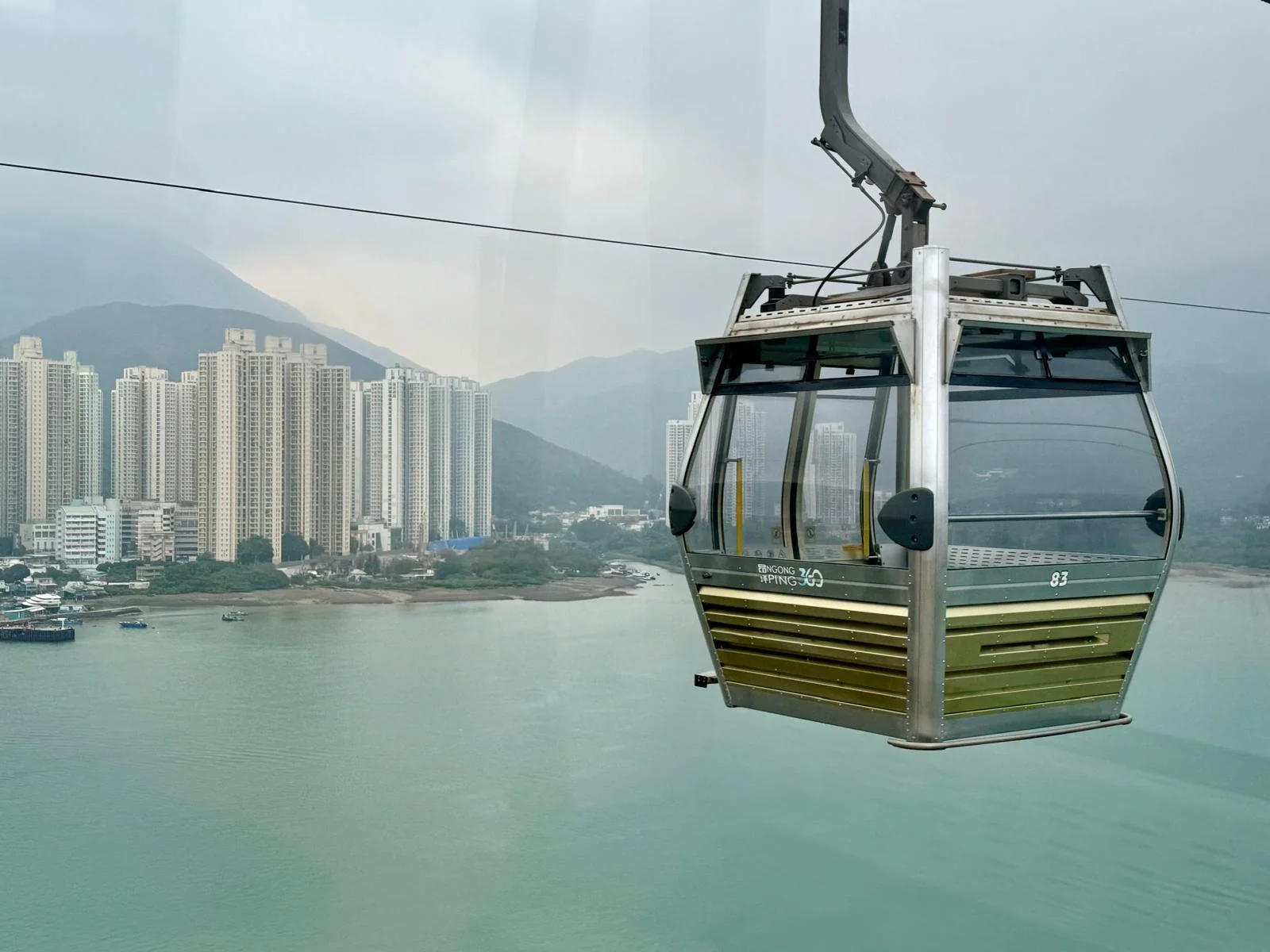 Téléphérique Ngong Ping île Lantau Hong Kong