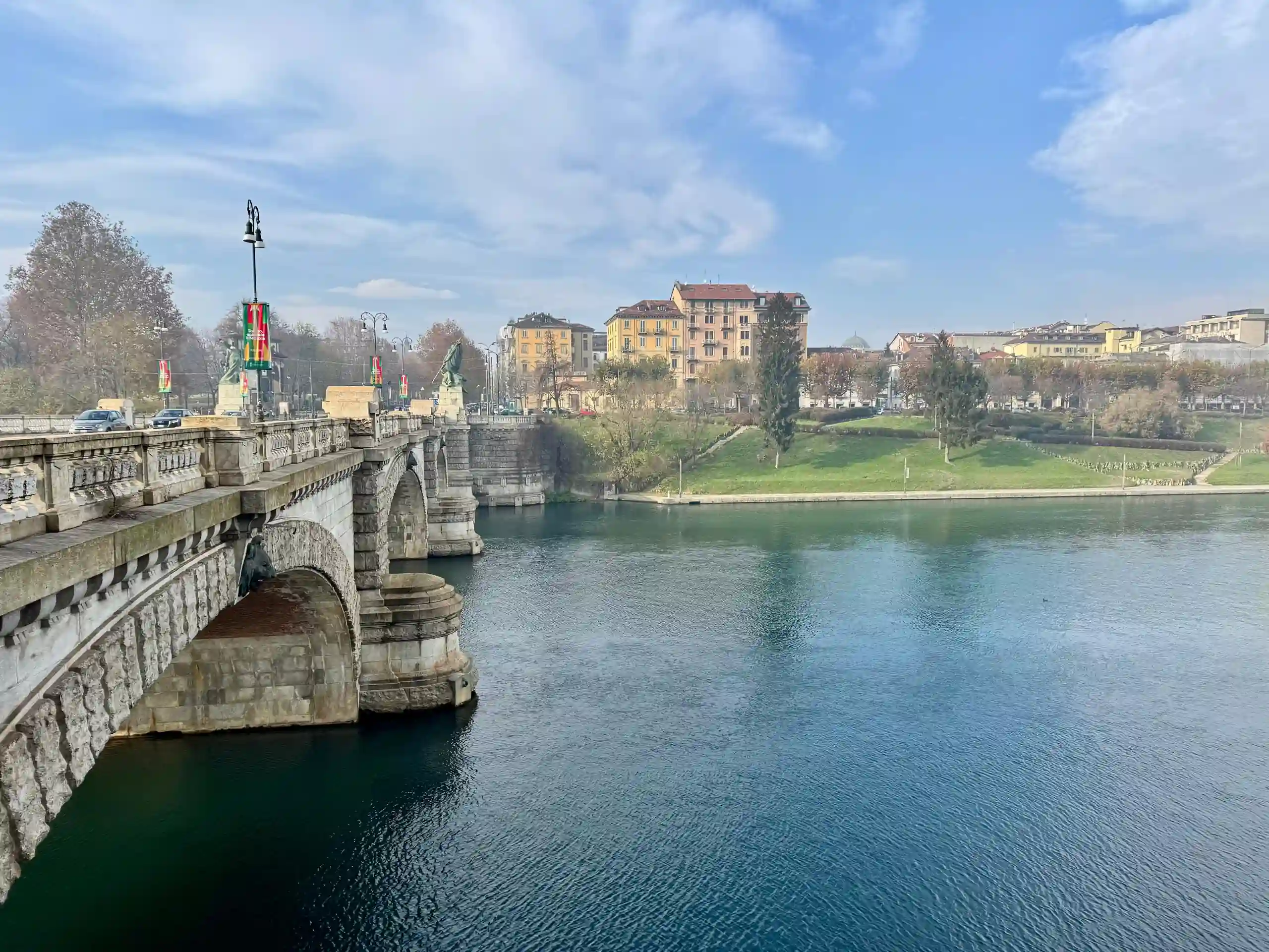 Pont pierre vue architectures Turin Italie