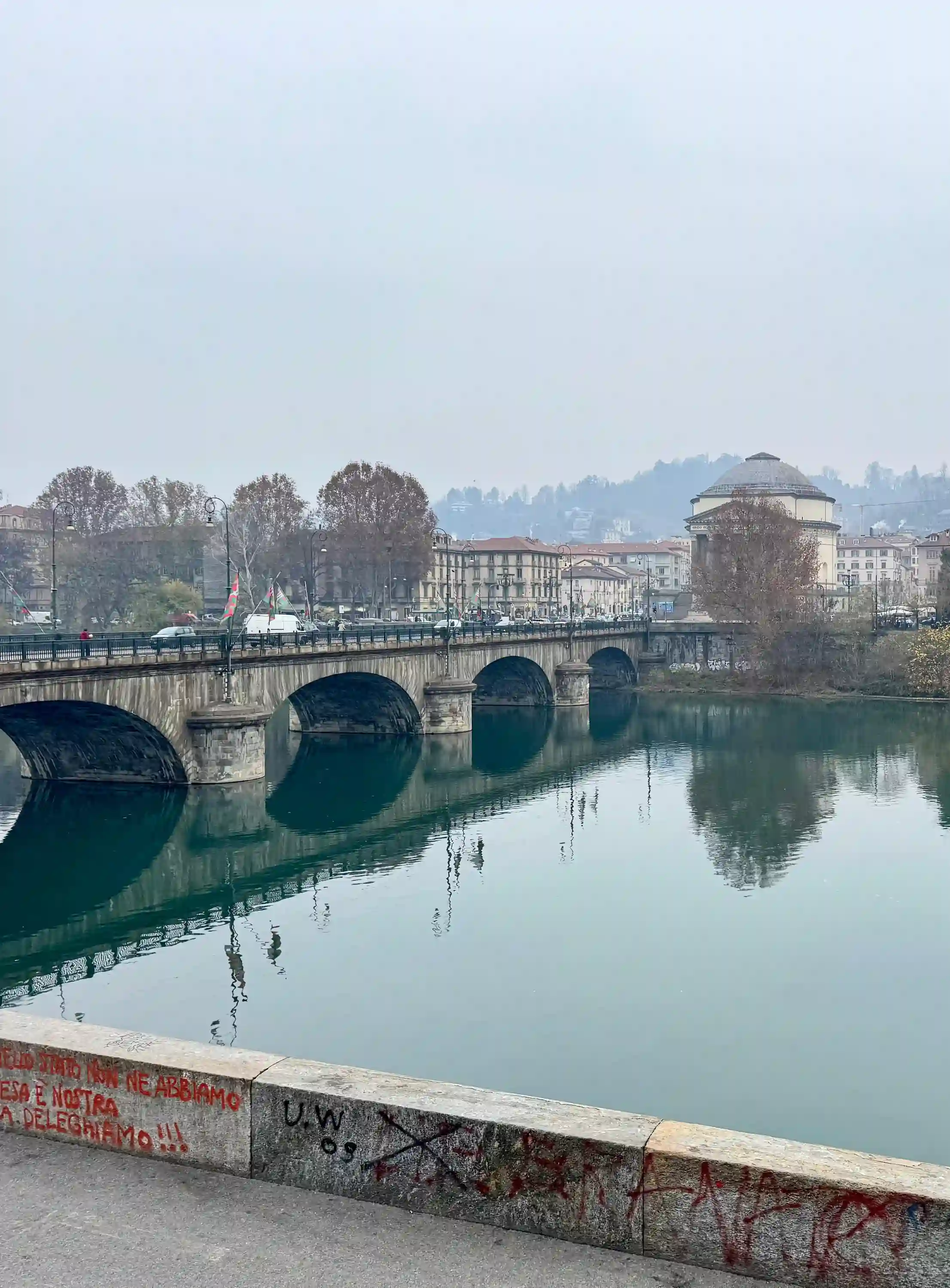 Pont Pô bâtiments historiques Turin Italie