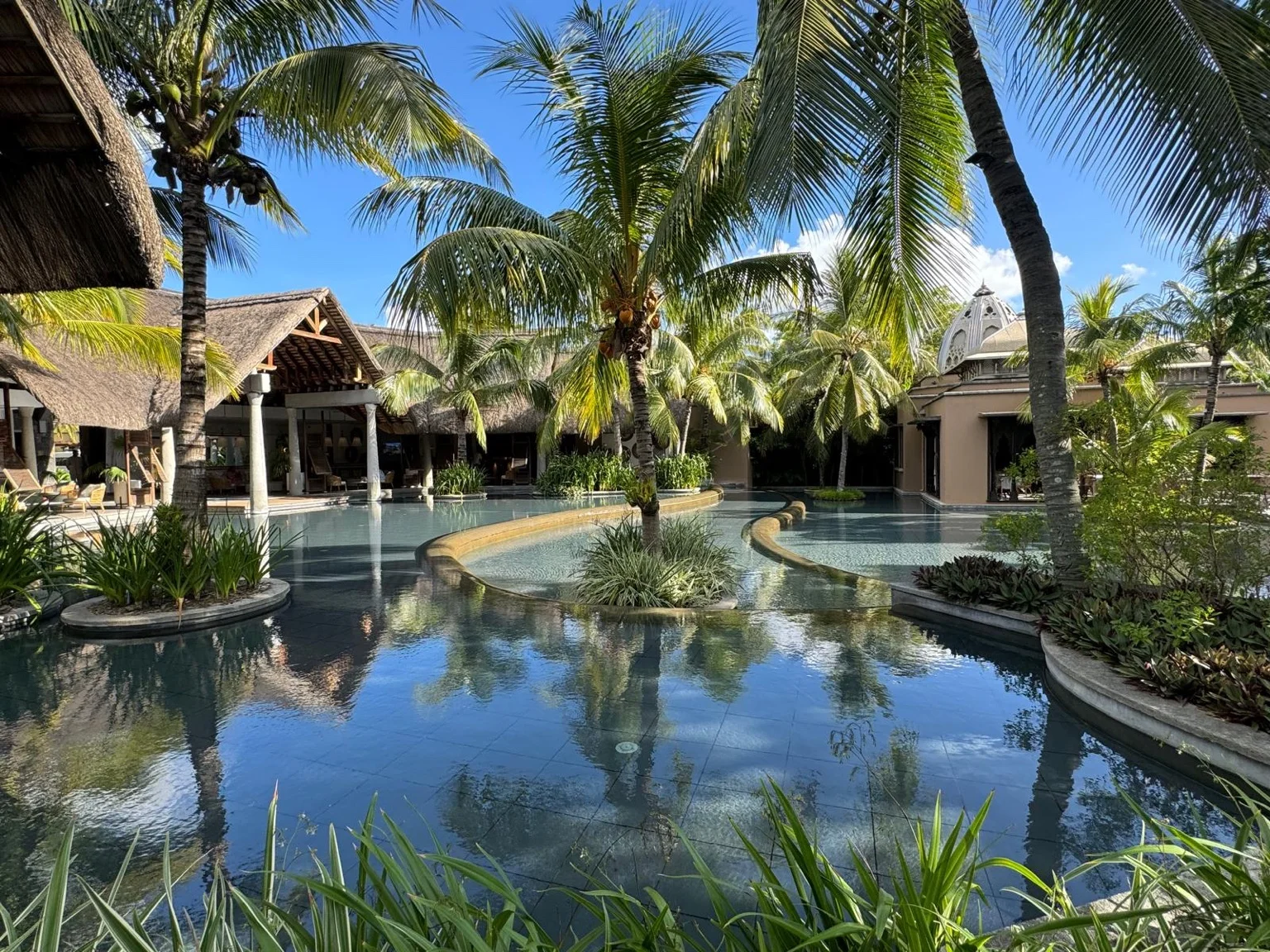 Vue mer turquoise bateaux Beachcomber Trou aux Biches île Maurice