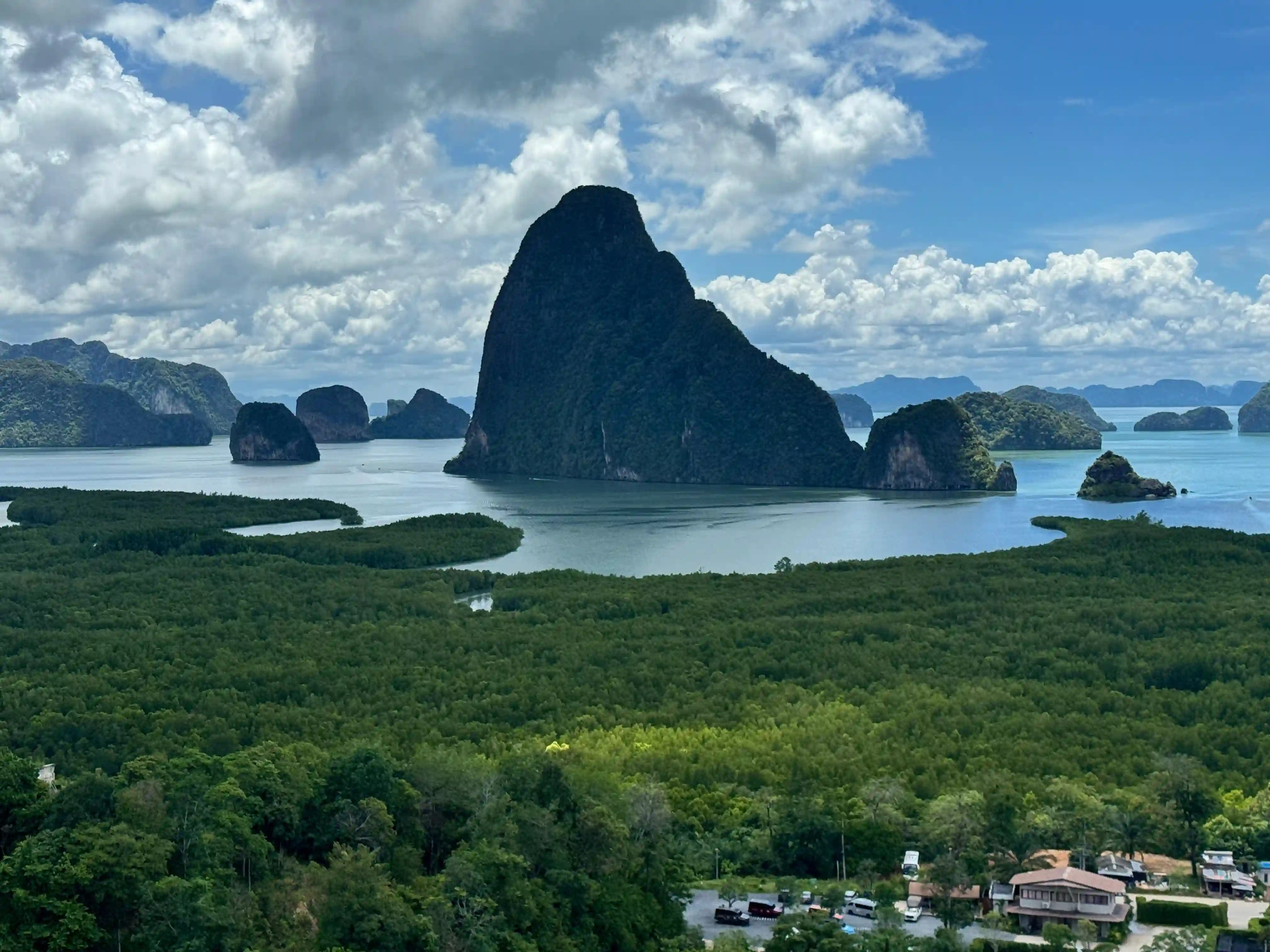 Baie Phang Nga îles vue hauteur Krabi Thaïlande