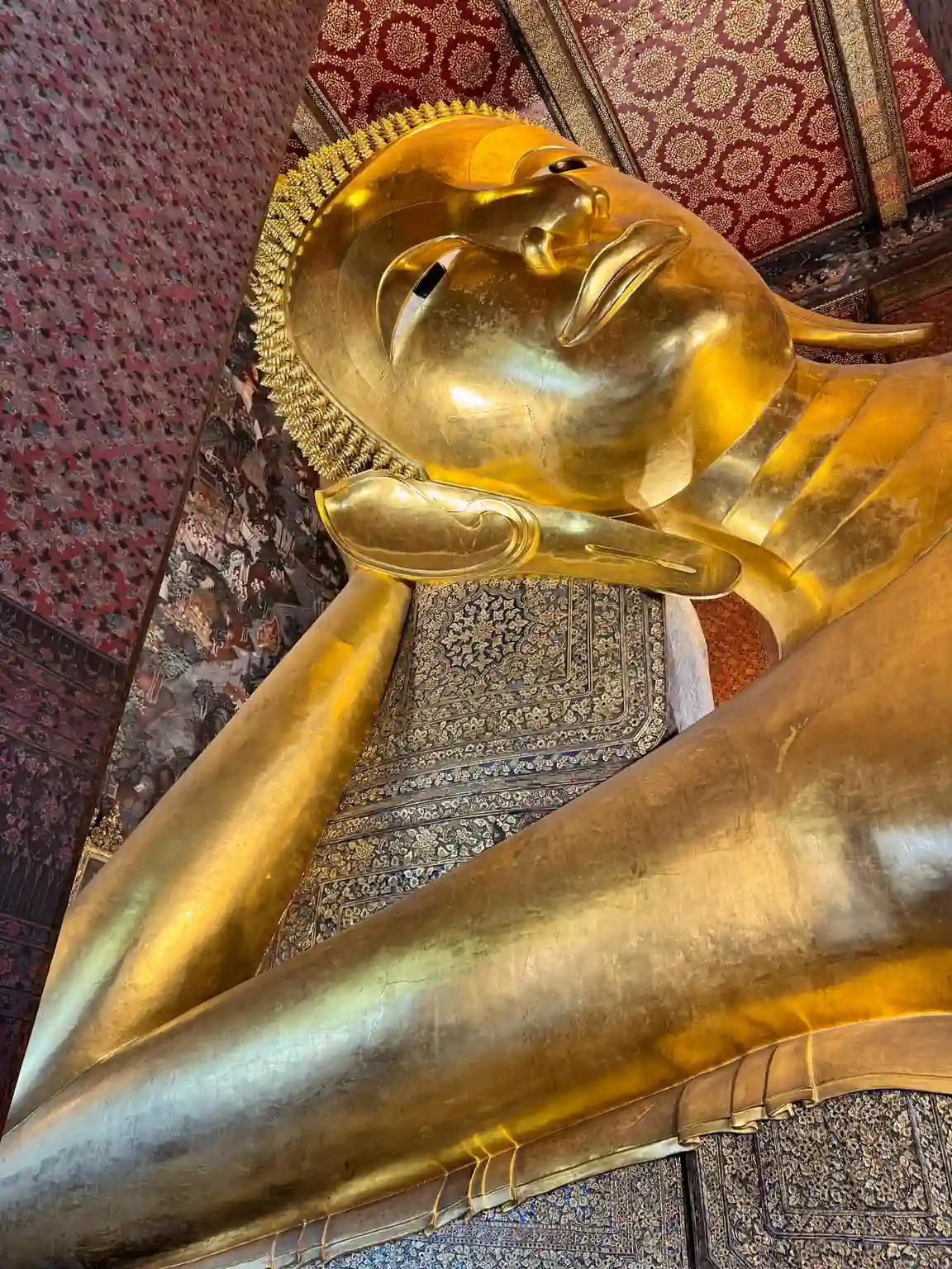 Bouddha couché doré Wat Pho Bangkok Thaïlande