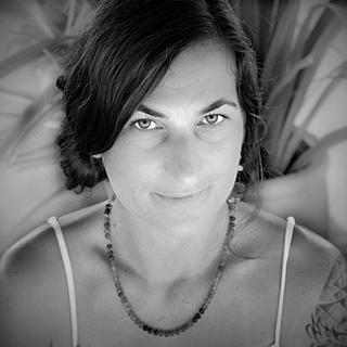 Writer: Nina Izel