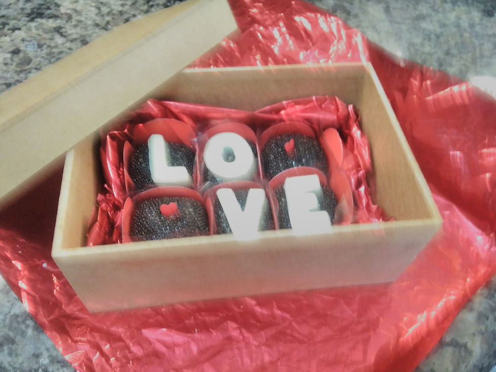 Miniatura: Caixa em MDF brigadeiros - LOVE
