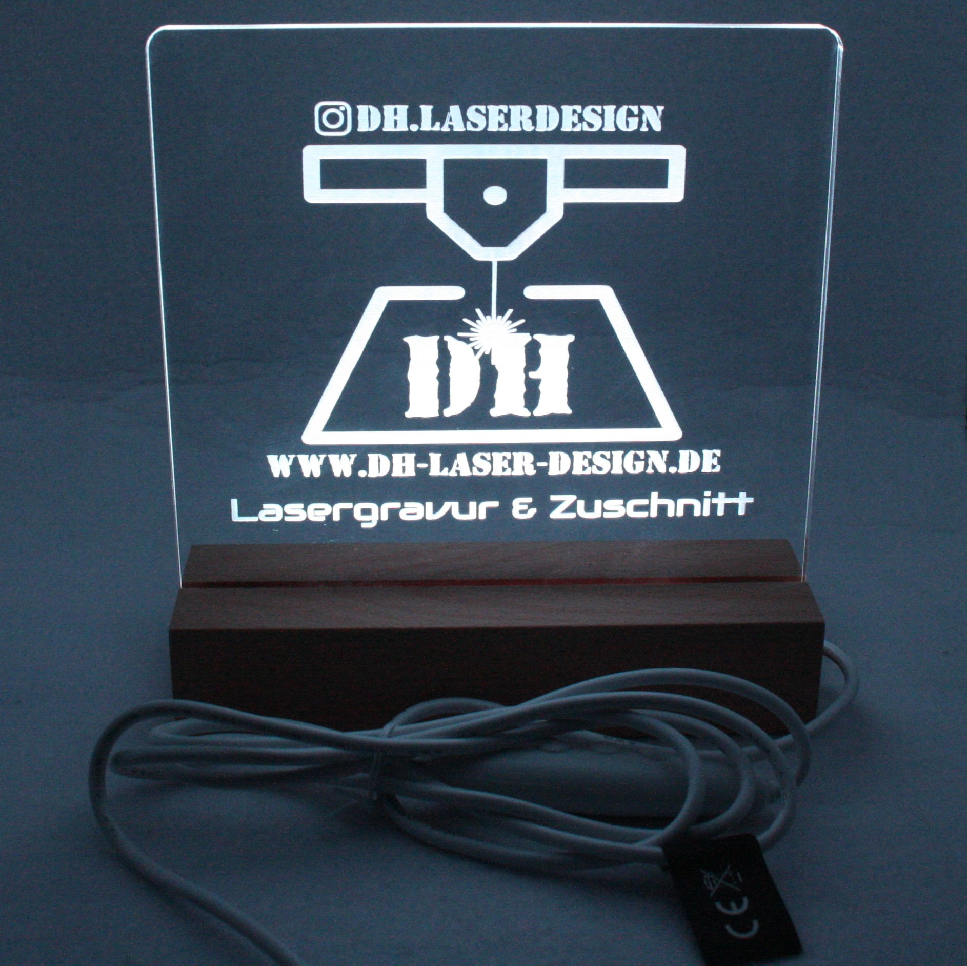 3D LED Nachtlicht mit Holzsockel Dekolicht mit Farbwechsel