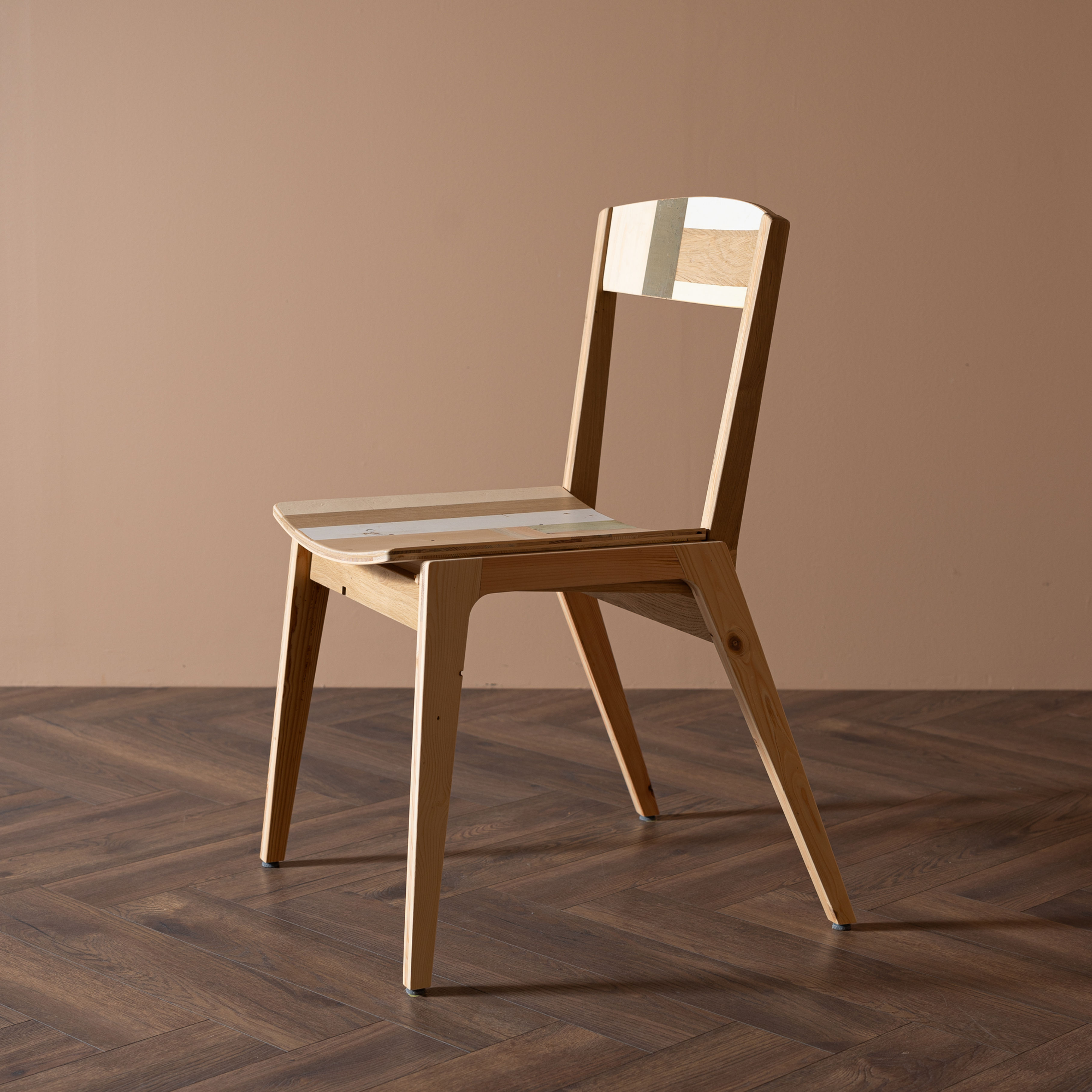 Sondre chair