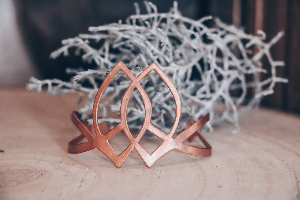 Miniature : "Reine des Elfes" | Manchette-bracelet