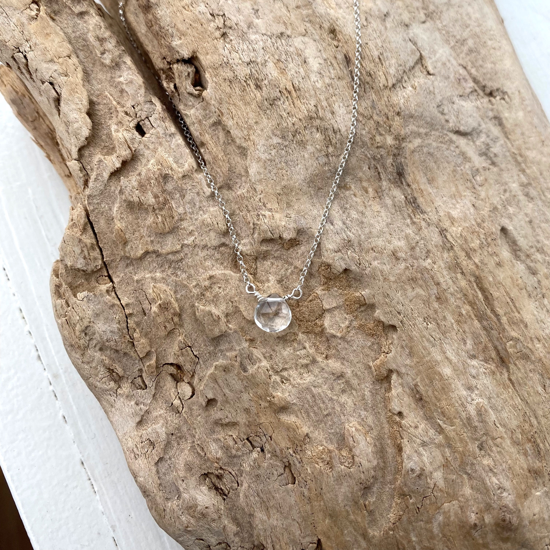 Quartz Inset Necklace