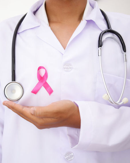 Câncer de mama cresce 20% entre jovens: especialistas defendem rastreio individualizado