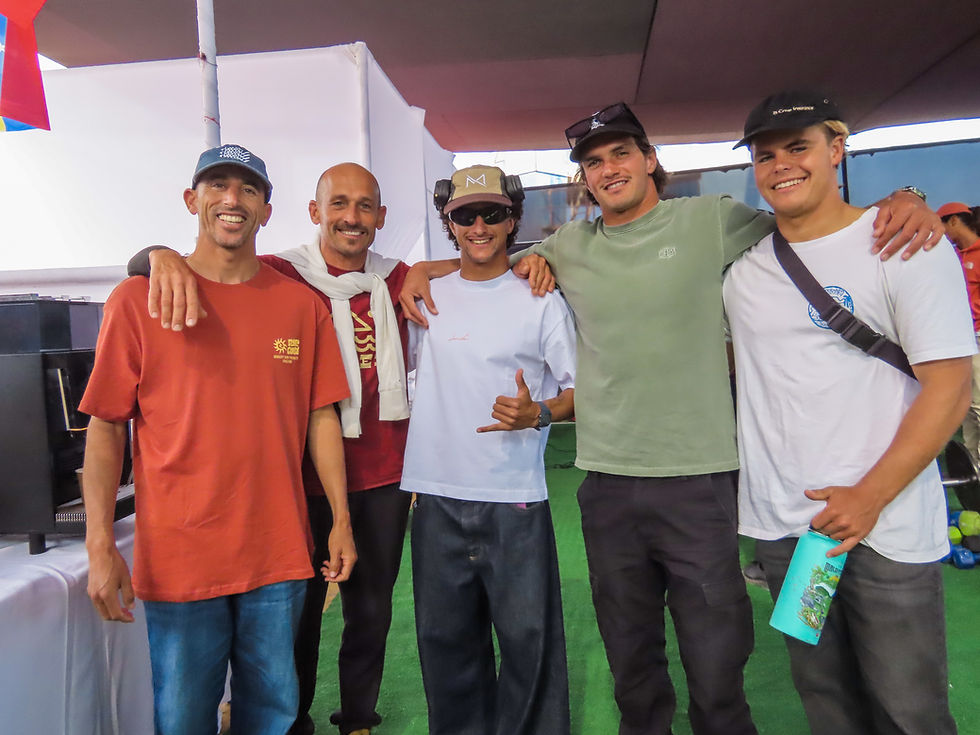 In the photo, Brahim Iddouch, Amaury Lavernhe, Lionel Medina and Tristan Roberts