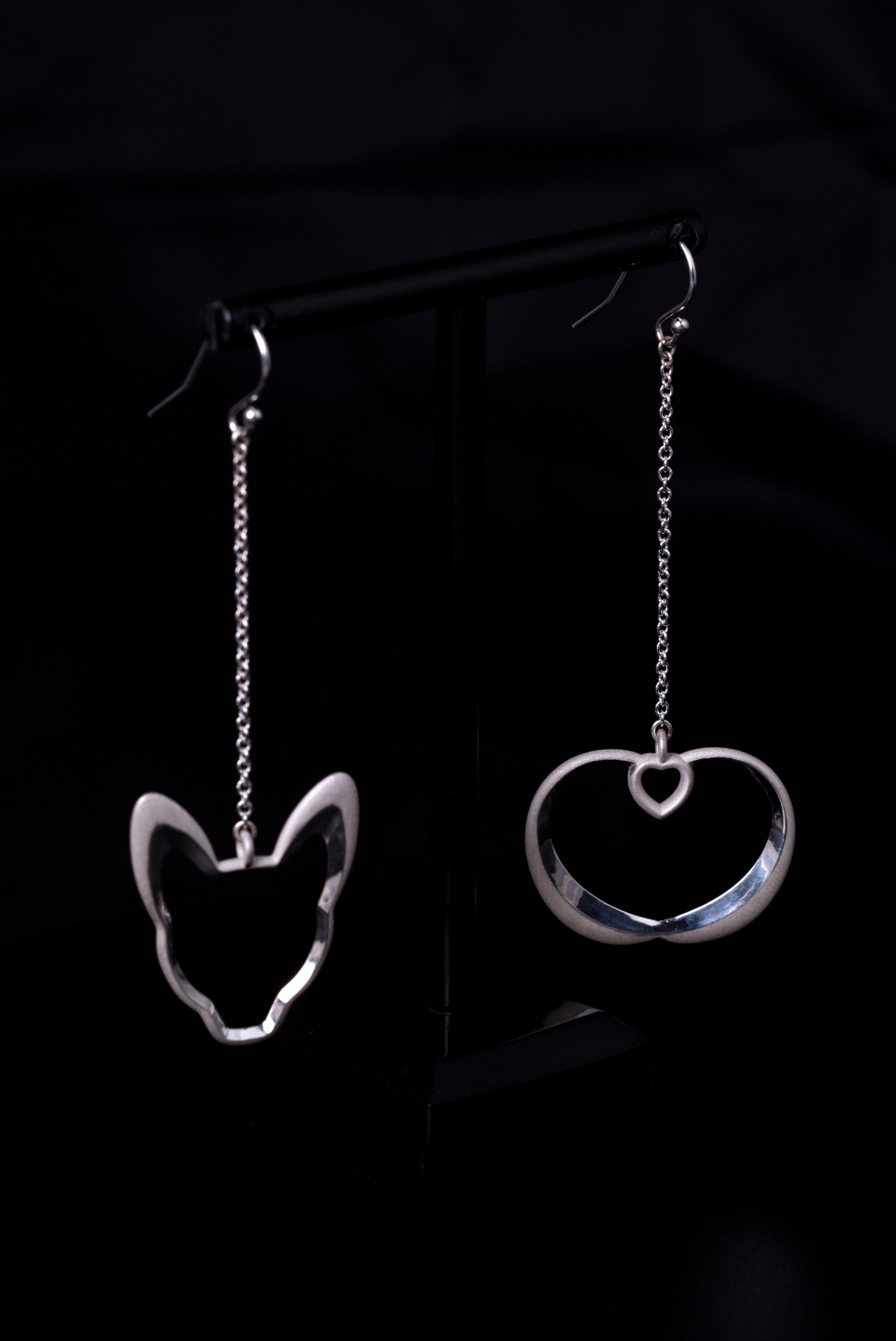 Image showing the entirety of the corgi inspired earring set, top to bottom