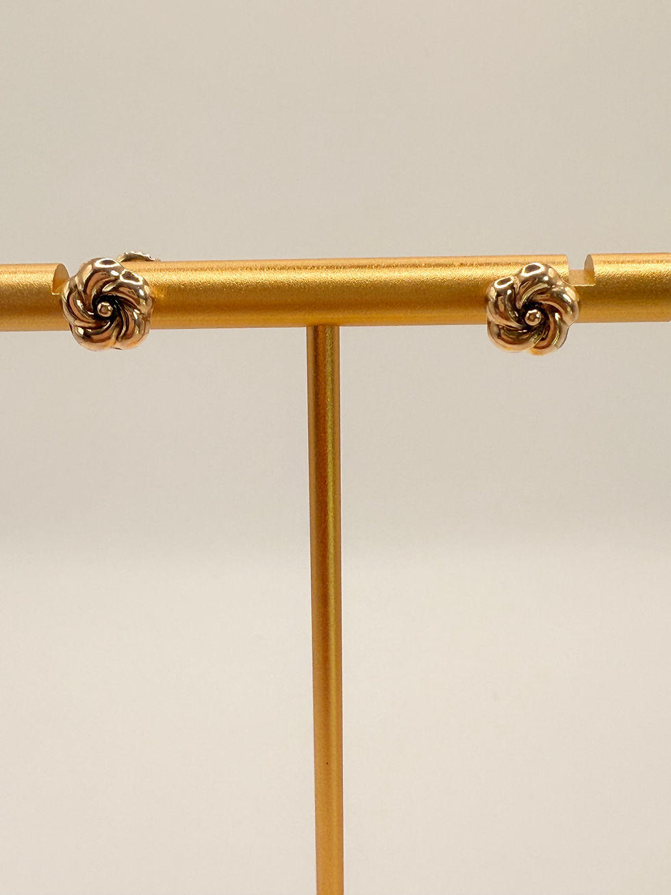 Pre-Owned 10K Rose Gold Flower Studs Front View