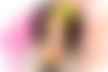 Izilda decide montar uma distribuidora dos Cremes Faciais Abrina de Fécula