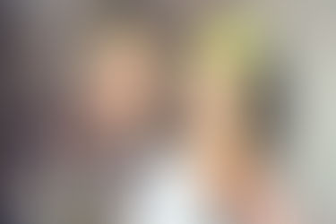 Campanha eleitoral: candidata a vice-líder parece não aguentar o trabalho