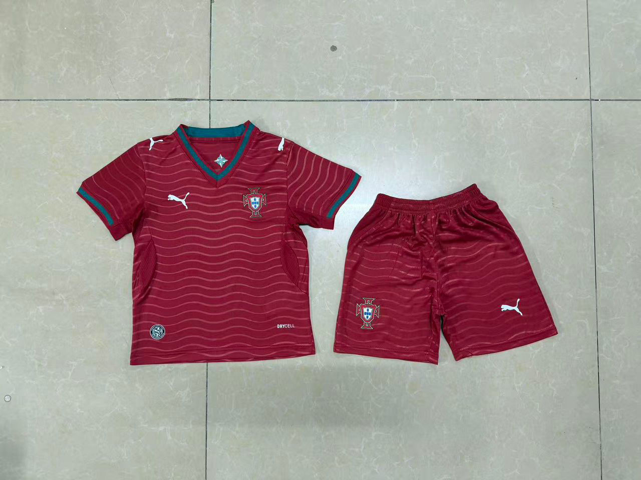 Kit Infantil Portugal 2026 I 