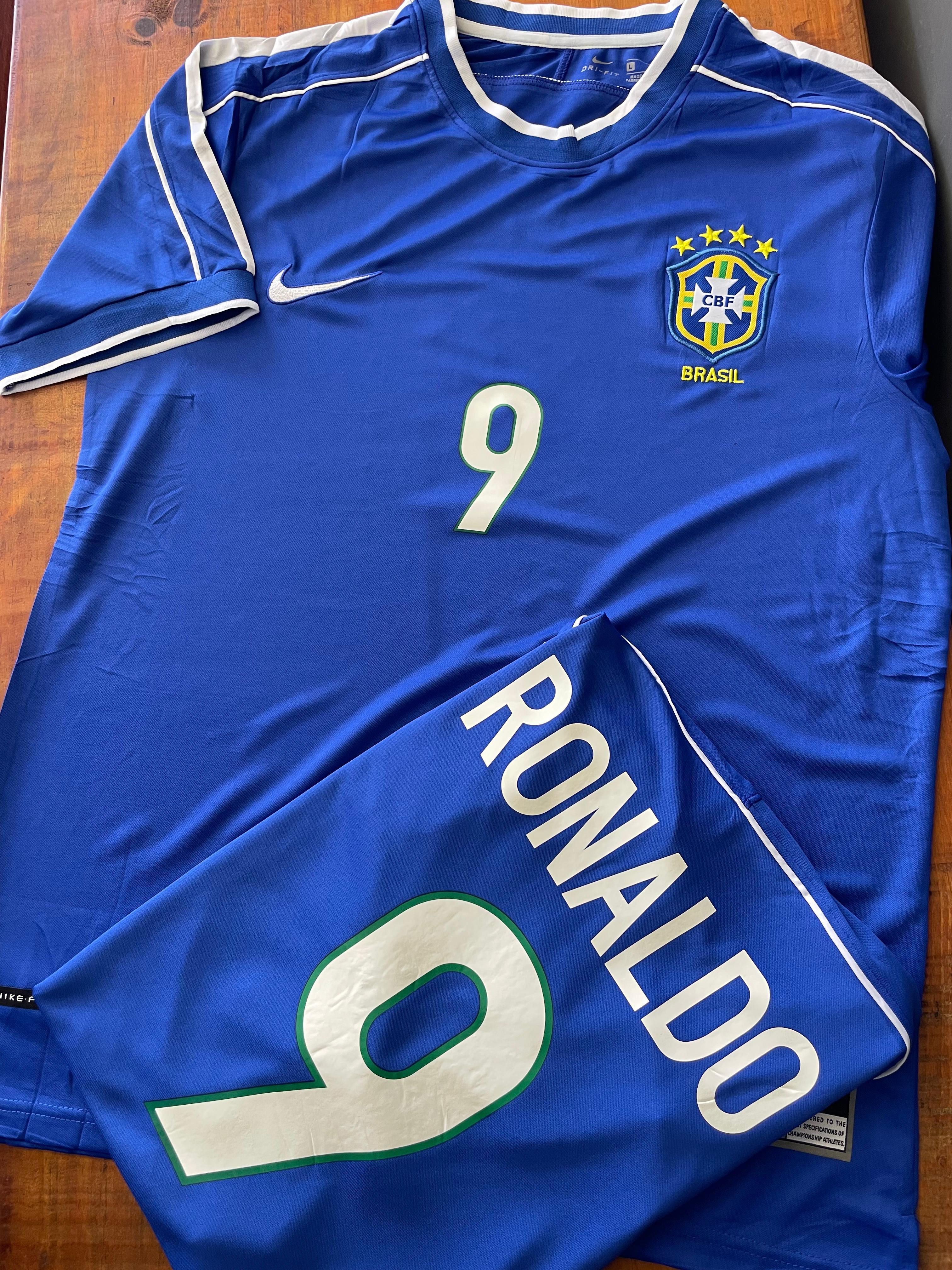 Brasil 1998 II – Ronaldo #9 (Retrô)
