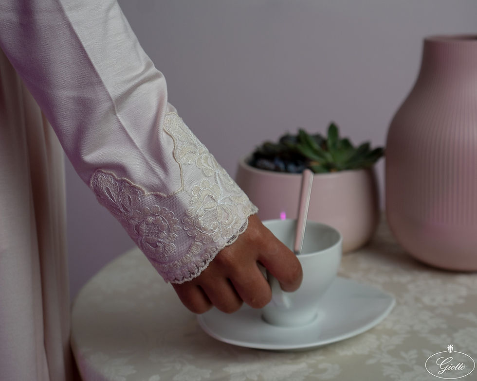 Miniatura: Vestaglia Callas pizzo 