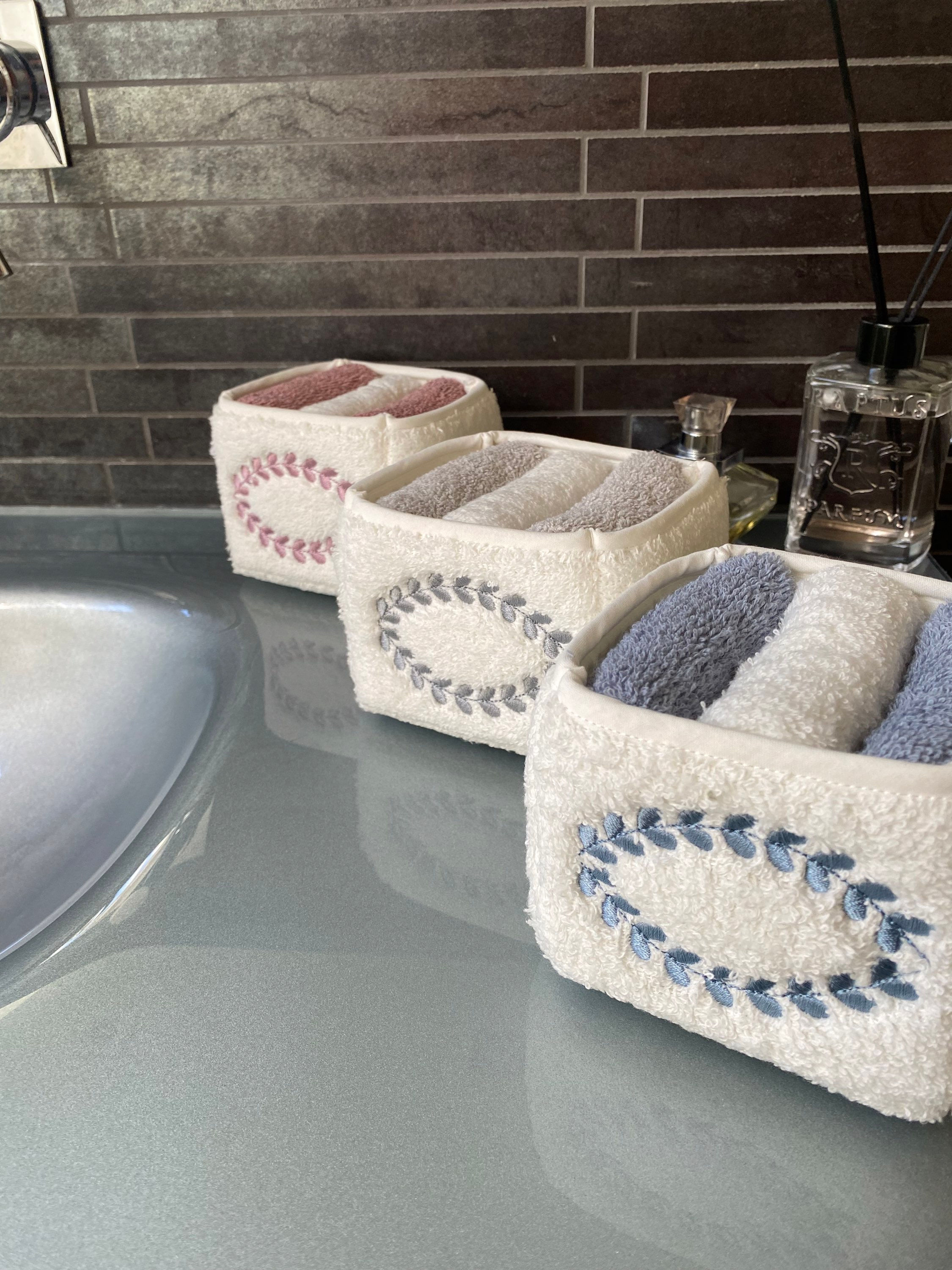 Cestino con lavettes Sara