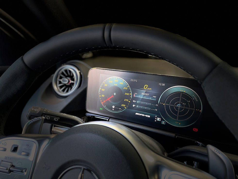 Thumbnail: Mercedes Benz GLA 2022-2023