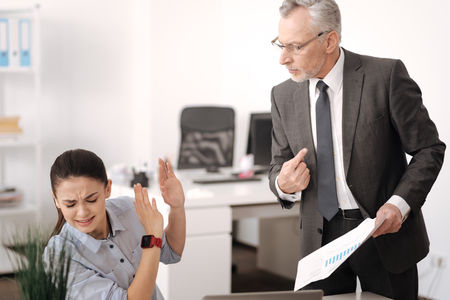humiliation souffrance harcelement au travail urgent droit du travail