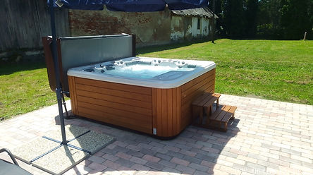 Őrségi szállás jacuzzival