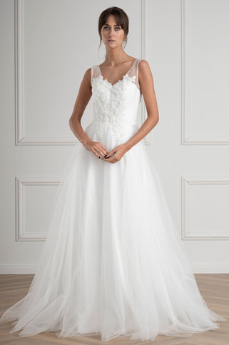 GA-R07T Rose+Twyla.jpg