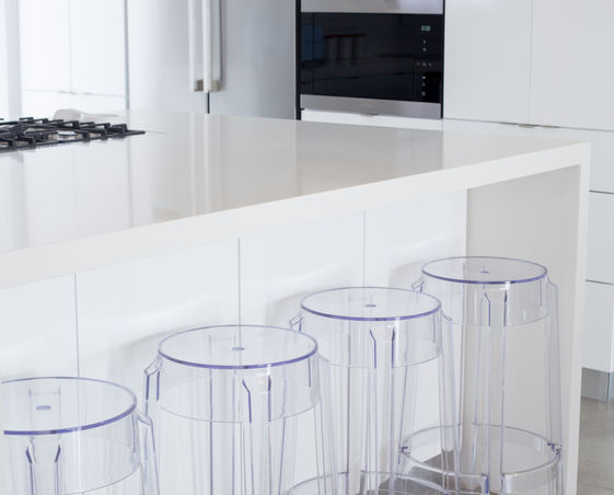 Vanilla Quartz Kitchen Countertop