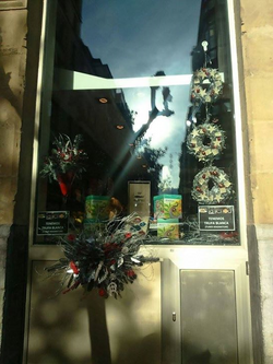 Escaparate - Frutería La Tienda