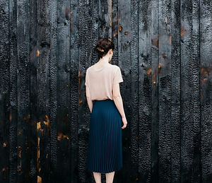 Technique-bois-brule-Shou-shi-gan_Atelier-ordinaire-Aurelie-Lecuyer-home_4-745x642.jpeg
